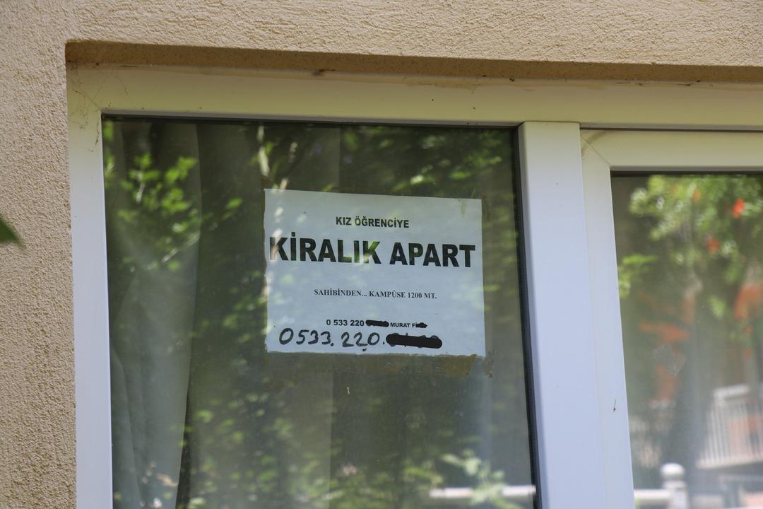 AW464566_03