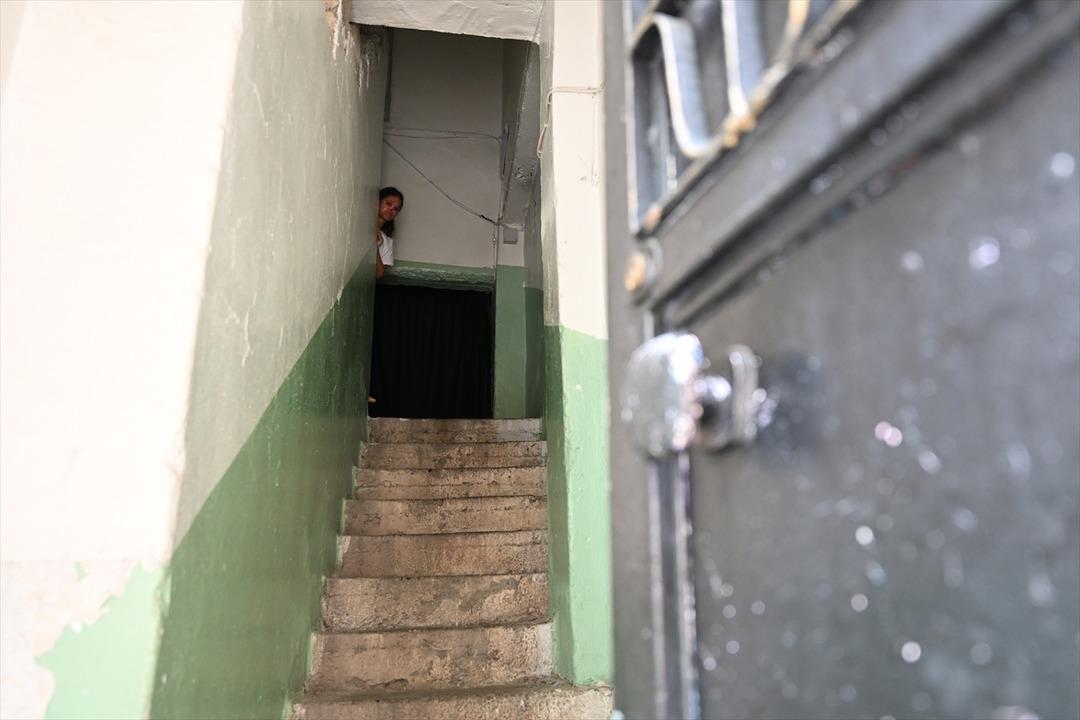 10 -Yılı -Cemile 8 yıl boyunca güneşi isteyen: Vücut bir sünger gibi kendine çekilir! 2