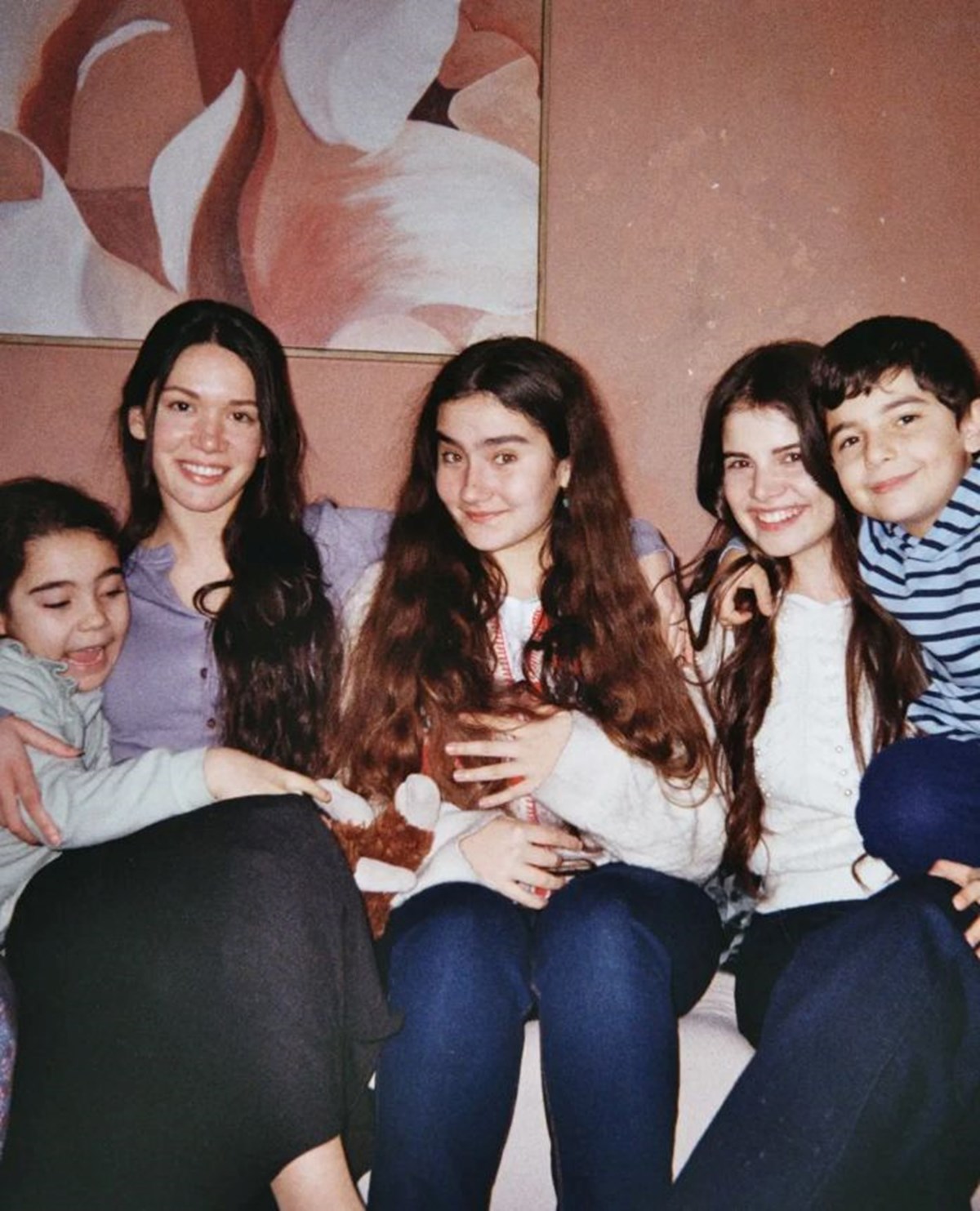 Ece Bağcı, Sahipsizler setini özledi: Hazal Subaşı kayıtsız kalamadı - görsel 2