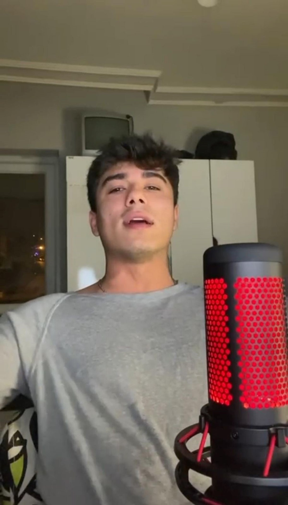 Hakan Çakır'ın katil zanlılarının ilk vukuatı değil! Ellerinde kılıçla düğüne saldırmışlar - görsel 2