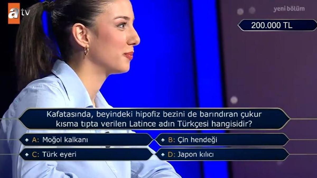 Kafatasındaki deliğin adı! Hipofiz bezinin bulunduğu çukur! Türk eyeri var mı?