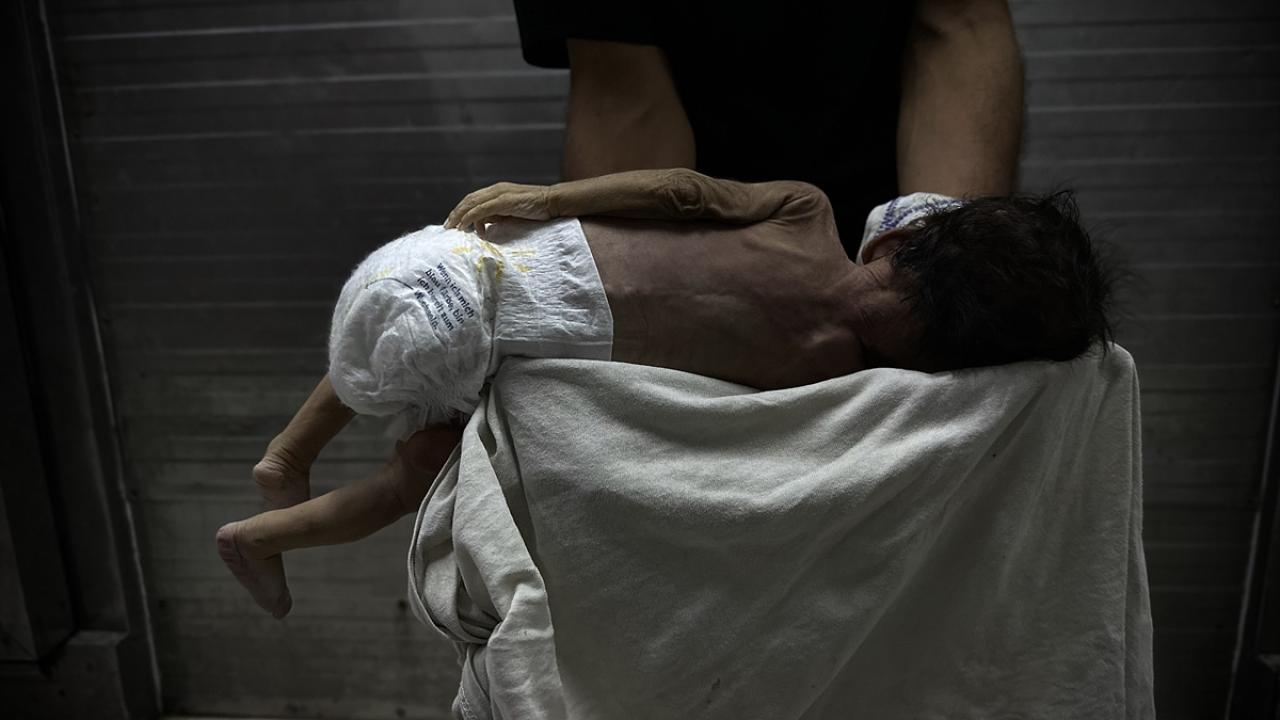 Gazze'nin bebekleri açlıktan ölüyor - Son Dakika Haberleri