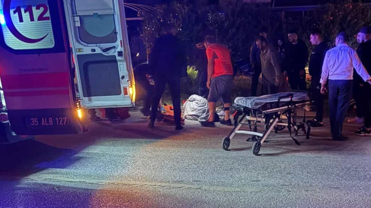 İzmir'de otomobille motosiklet çarpıştı: 1 ölü, 1 yaralı