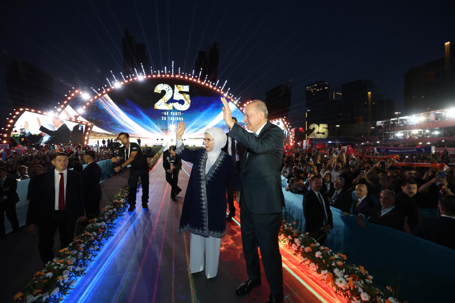 Emine Erdoğan'dan AK Parti'nin 25. Kuruluş Yıl Dönümüne Özel Mesaj