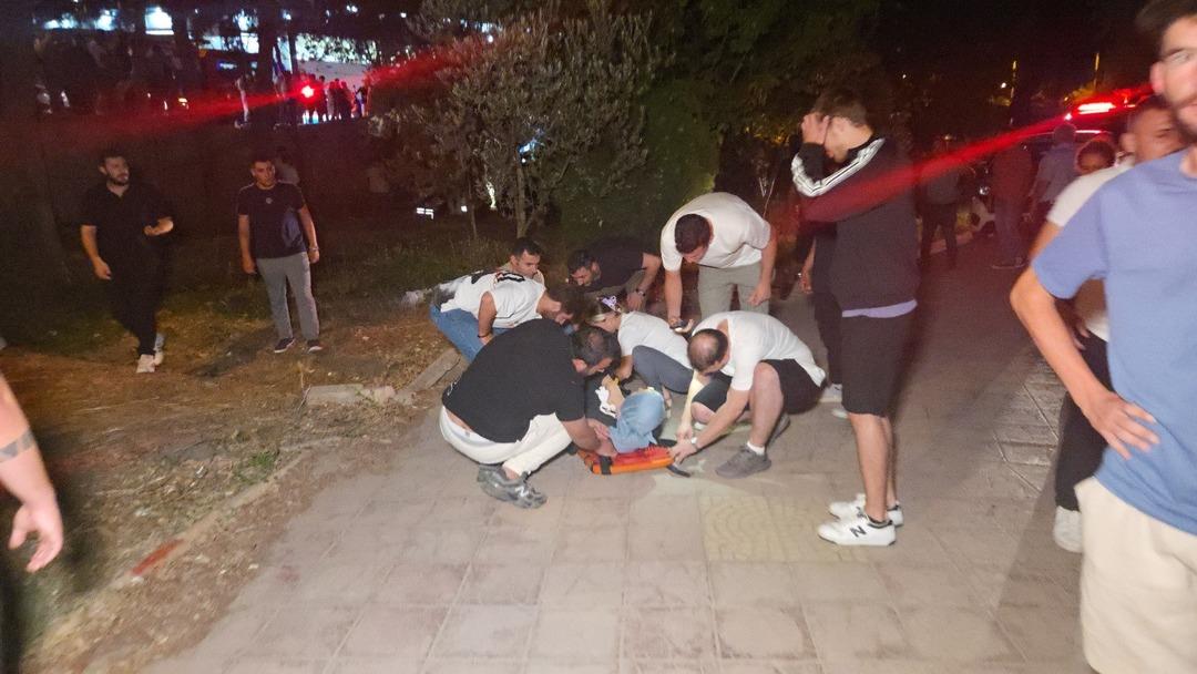 Kamerada Druel kazası ... Ambulans bahçeye uçtu! Hasta öldü! 3